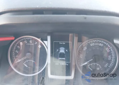 2022 Toyota Tacoma Sr5 V6 z USA, uszkodzony, nr VIN 3TMAZ5CN5NM161317